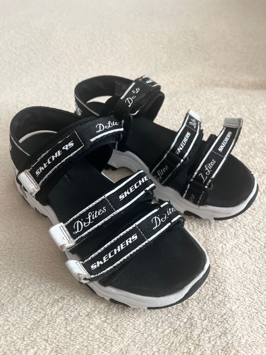 Босоніжки Skechers для дівчинки, розмір 33,5