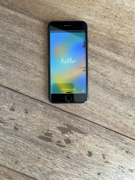 Iphone 8  64GB / 90%bateria / Desbloqueado