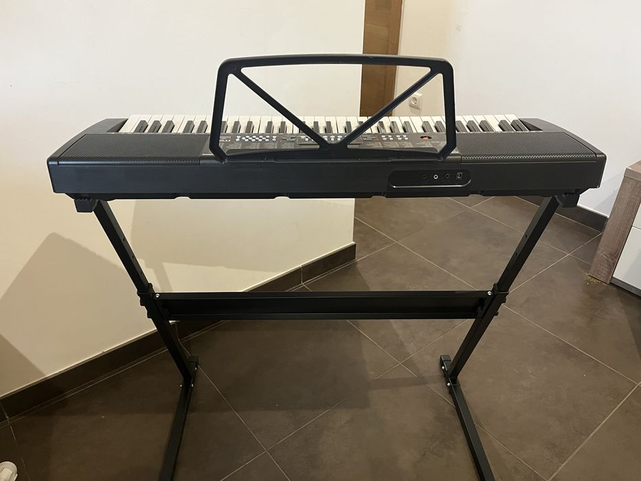 Piano Eletronico - Como NOVO