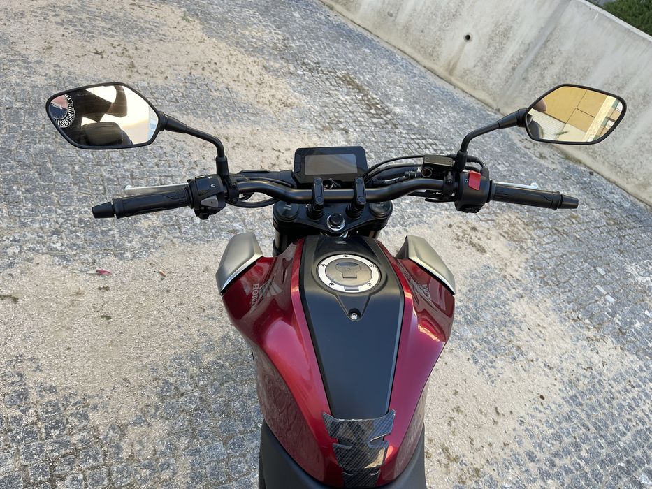 Honda CB125R - 2021
