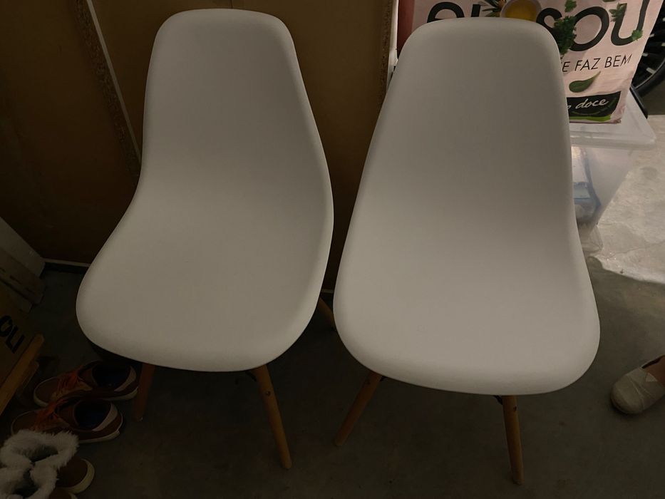 Cadeiras modernas - conjunto