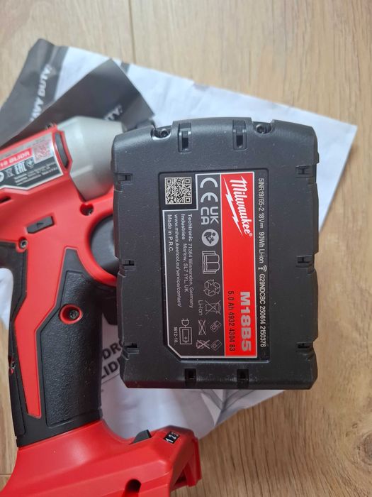 Zakrętarka Milwaukee +5ah bateria +Gratis zestaw bitow