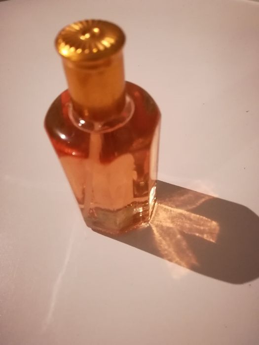 Perfumy damskie z Dubaju