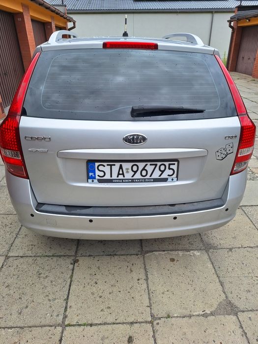 Samochód kia ceed 2011rok kombi