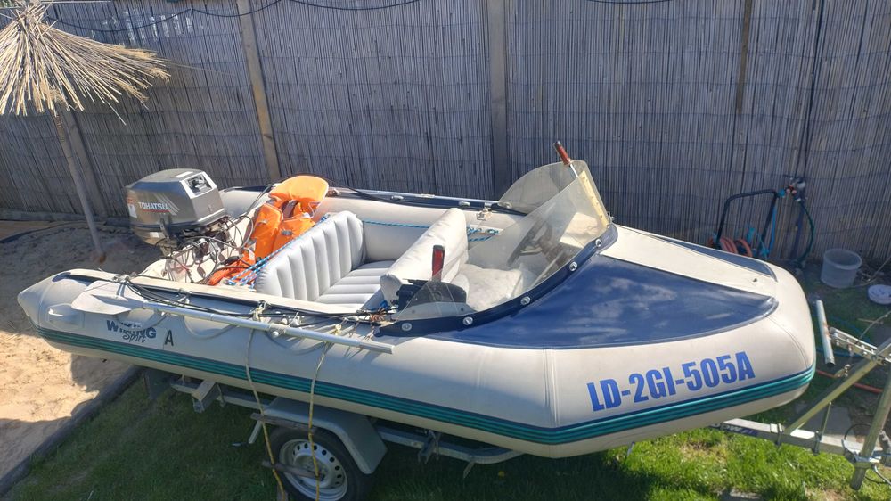 ponton motorówka rib z silnikiem i przyczepką