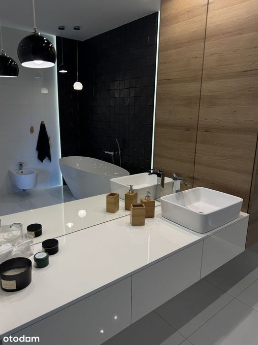 Nowoczesny dom z 2018r. 200 m² | Działka 2814m² | Budynek gosp.80m²
