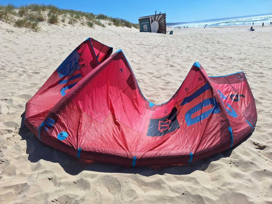 Kite North Dice 9