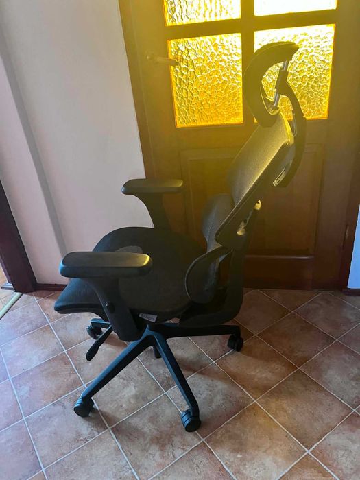 Fotel ergonomiczny SENSE7 NOBU black
