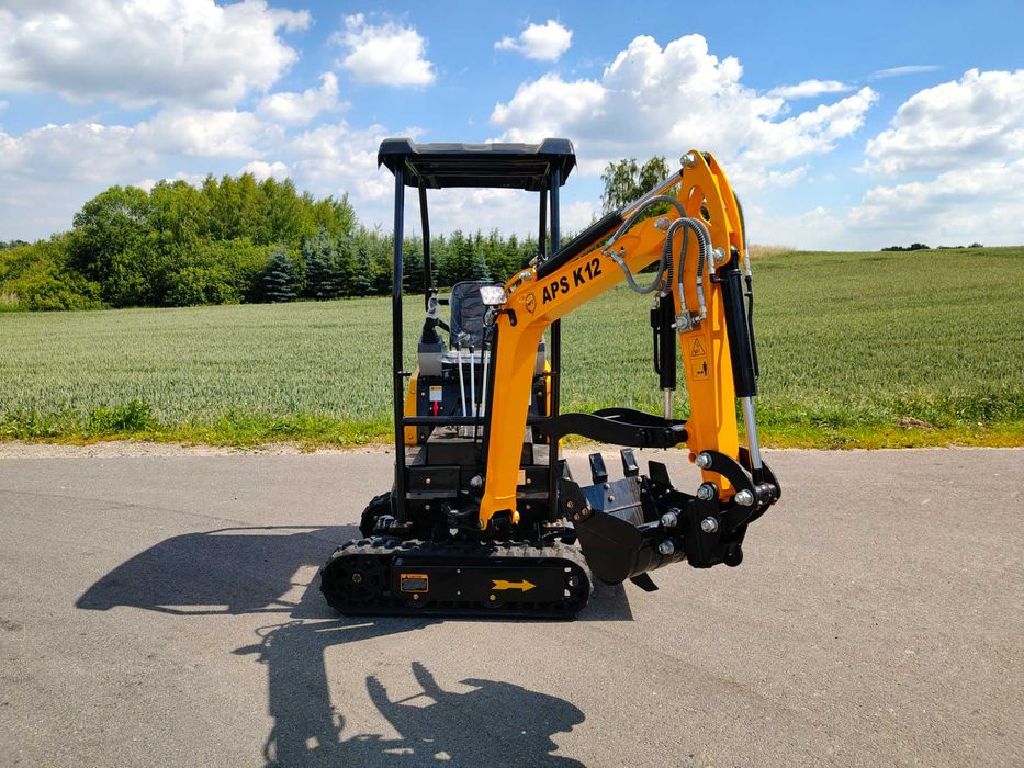 Minikoparka APS K12 | 950 kg | Wąska 93 cm | Gwarancja | Serwis | Joystick | KOOP 7kW