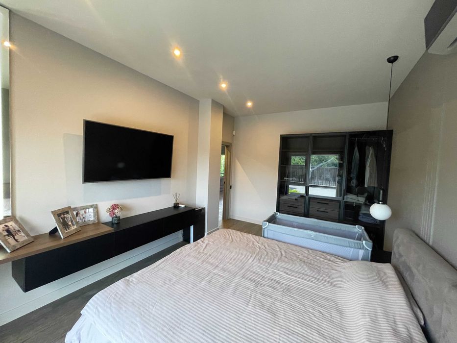 Будинок з ремонтом на 160 м2, 6 соток + відео. Від власника.