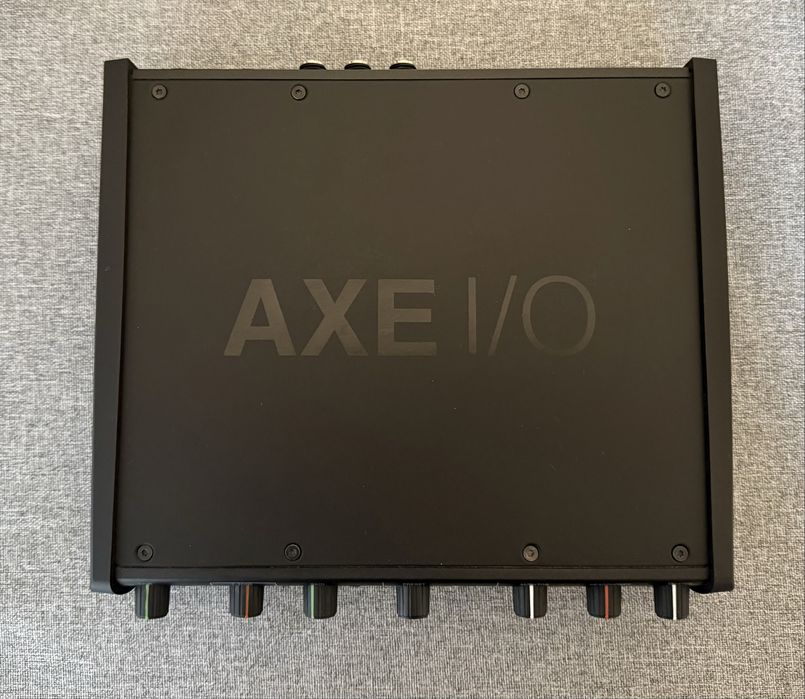 IK Multimedia AXE I/O