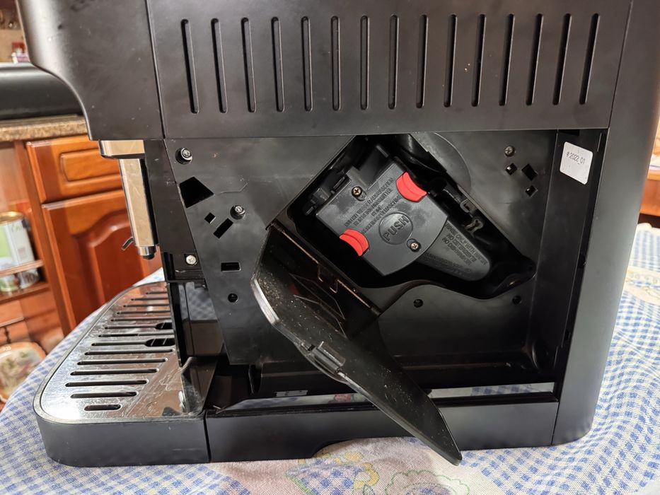 Maquina café Delonghi Magnifica Evo