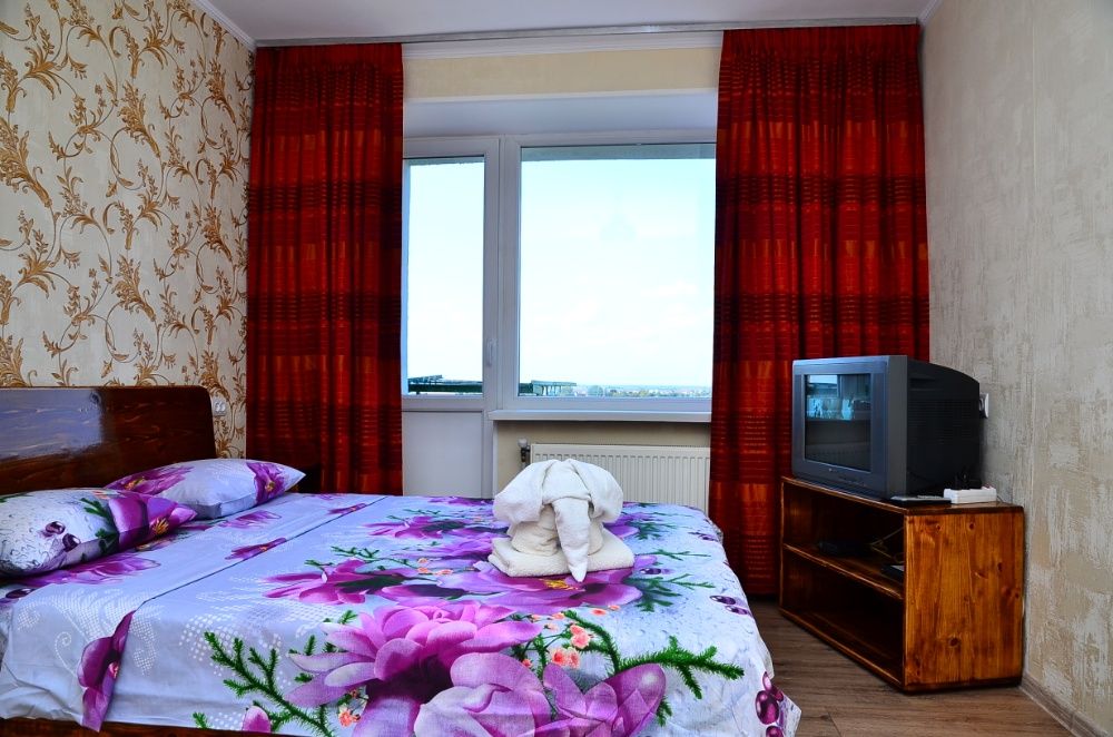 Здам подобово і погодинно однокімнатну квартиру з прекрасним видом!