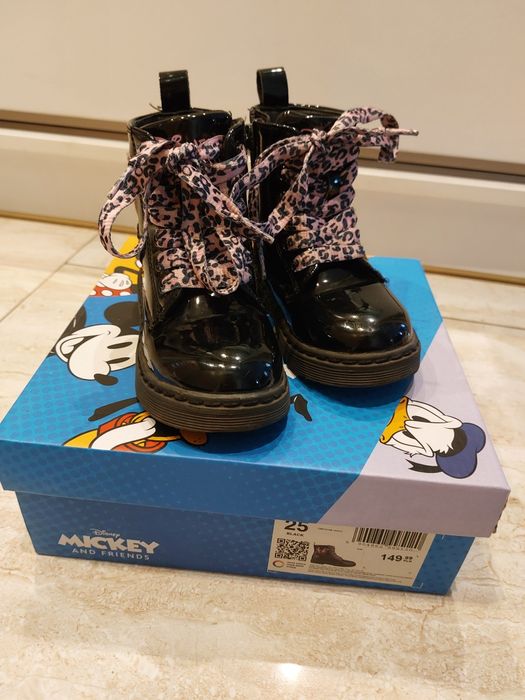 Sprzedam buty Disney Mickey and friends