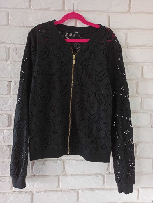 Narzutka H&M z koronki