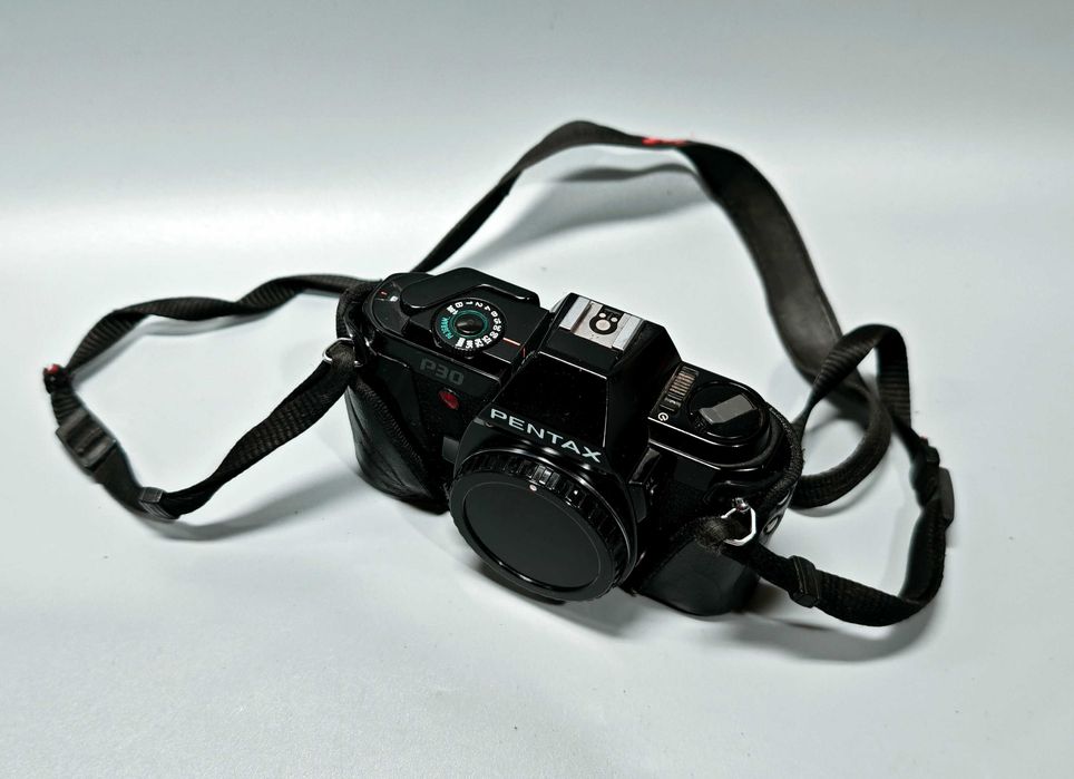 Aparat Pentax P30 SLR Vintage z lat 80 Body Ostatni Manual bez AF