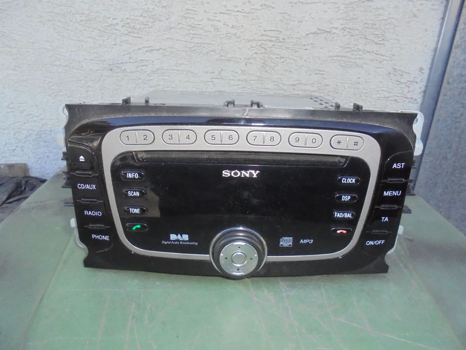 ford radio sony