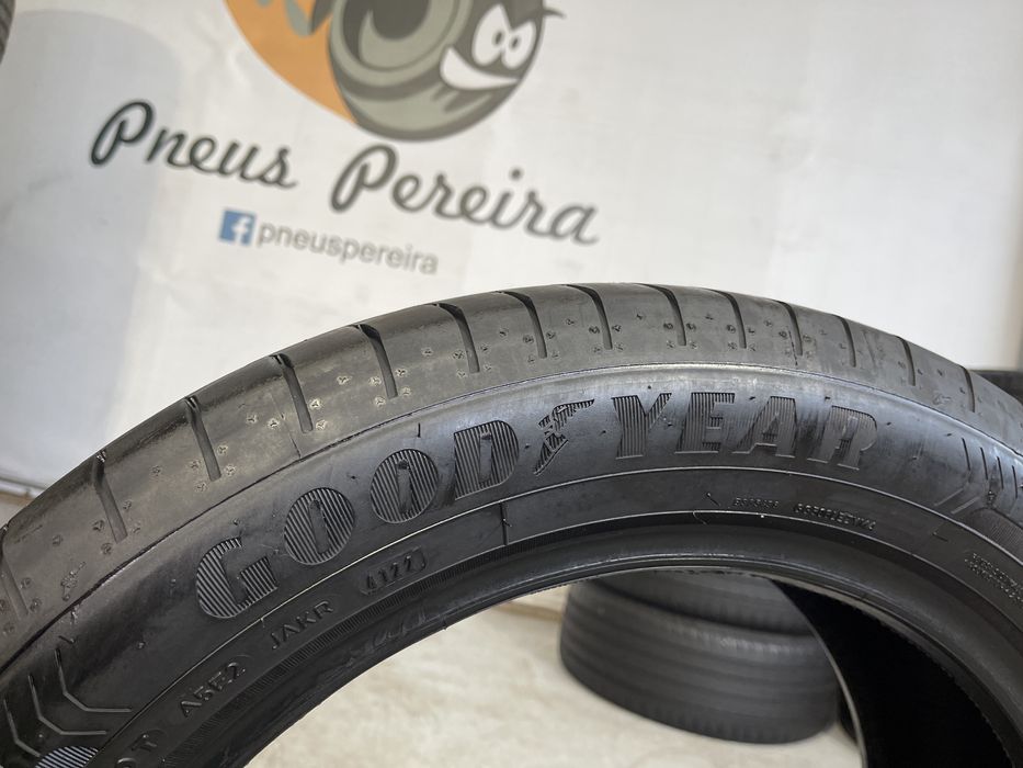 Pneus 215-55r18 Goodyear  como novos