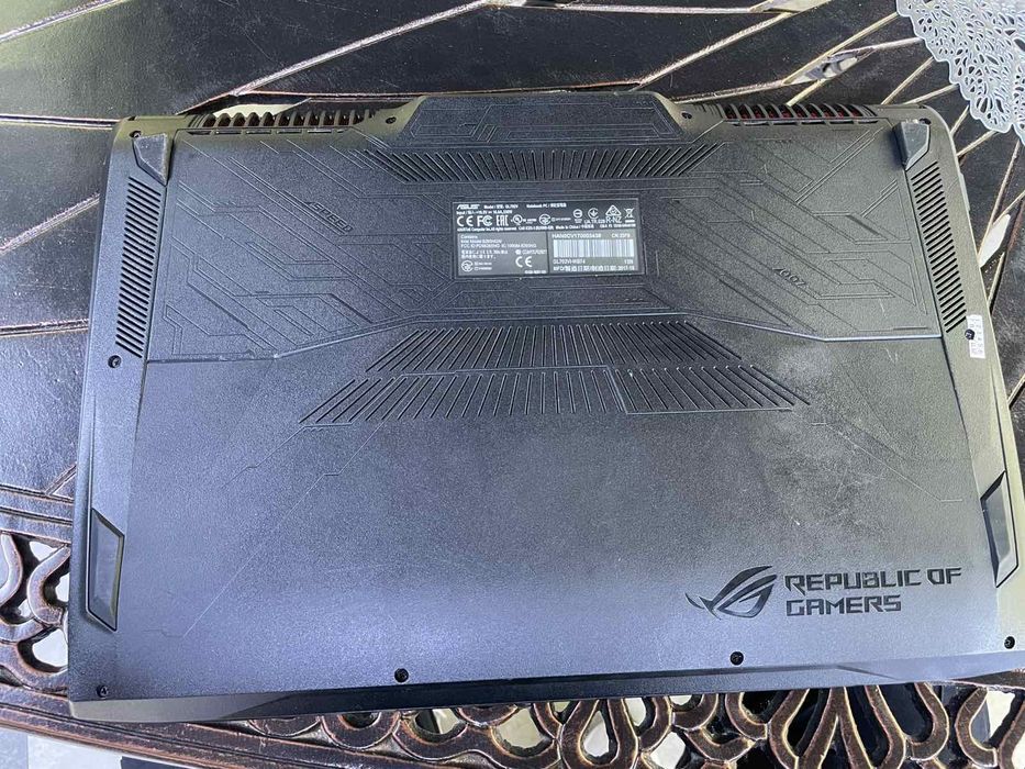 ASUS rog StrIX gl702vi