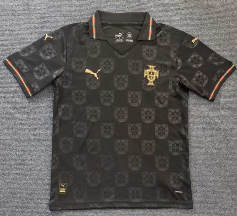 Camisola Portugal preta Eusébio