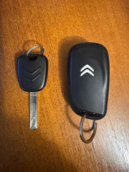 Продаж авто Citroen Berlingo 2014