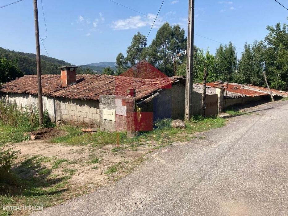 Metade Indivisa de Moradia, Parada de Gatim