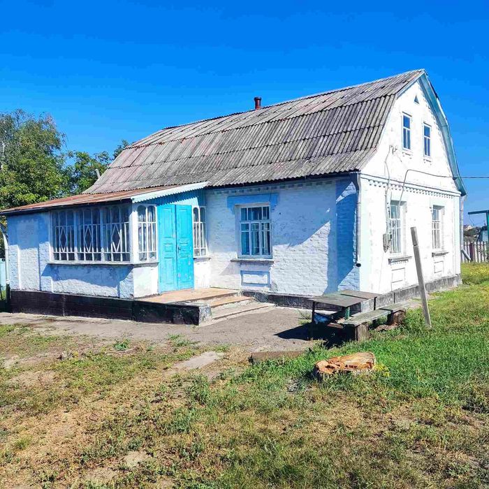 Продам будинок в селі