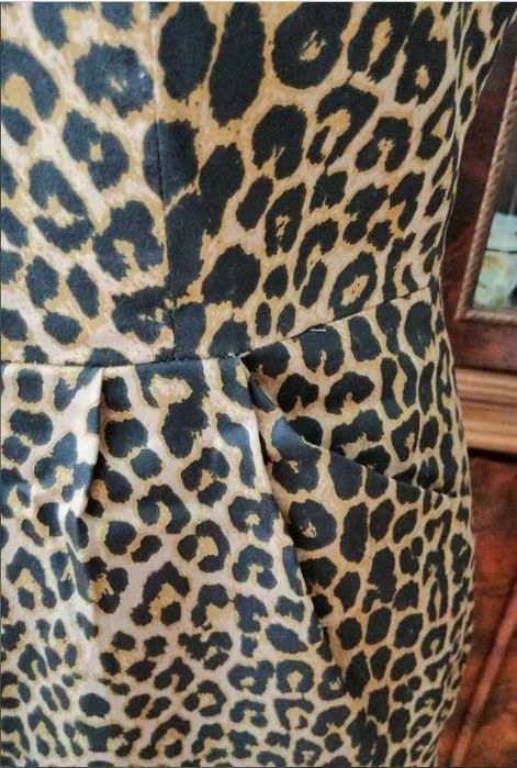 Vestido tigresse muita qualidade NOVO 40 bom desconto