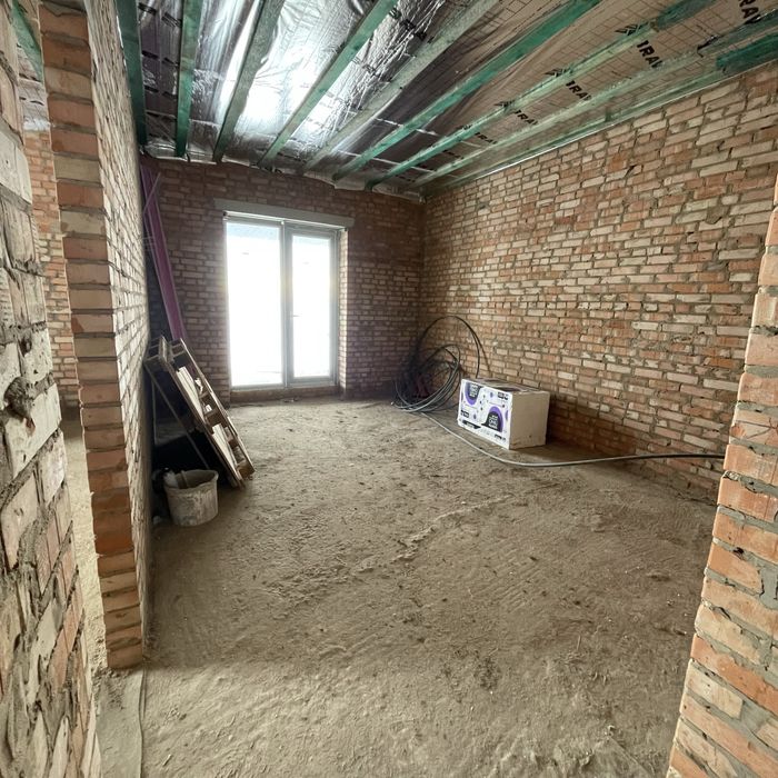 Продаж 1-поверхового котеджу