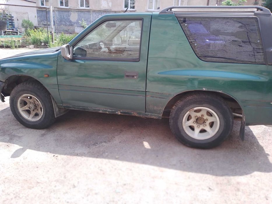 Автомобіль Opel Frontera Sport 4х4
