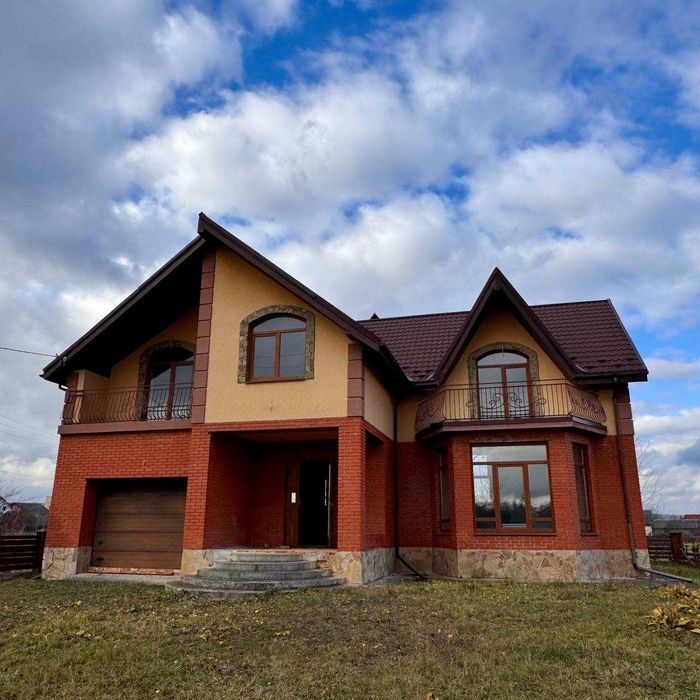 Продається будинок у с. Старий Лисець (5 км до Івано-Франківська)