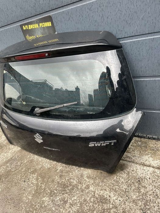 Ляда Кришка Багажника Suzuki Swift Mk 5 2010-2017