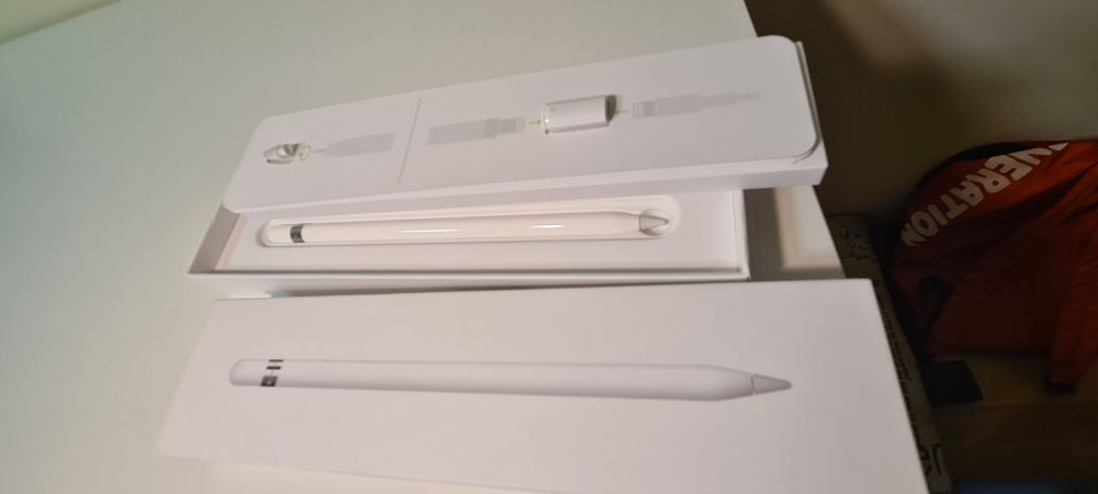Aplle pencil 1st покоління новий +запасний колпачок
