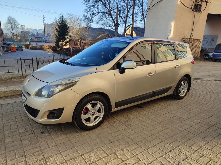 продам Рено сценік 3