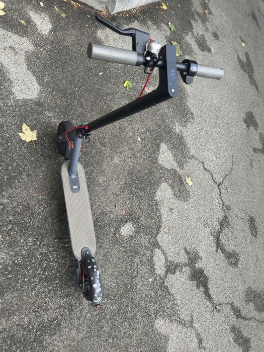 Продам Xiaomi M365 Pro