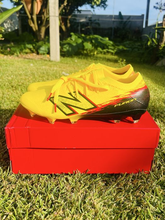 New Balance Furon V8 Pro FG