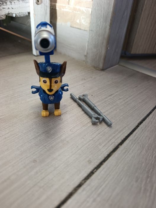 Chase zabawka wyrzutnia psi patrol
