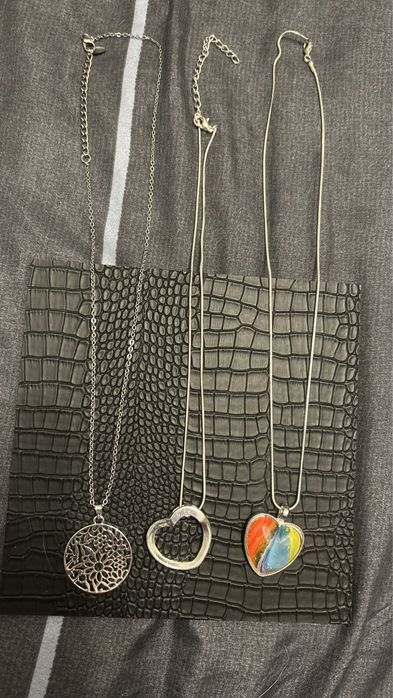 Naszyjnik , łańcuszek ,  biżuteria 8 szt