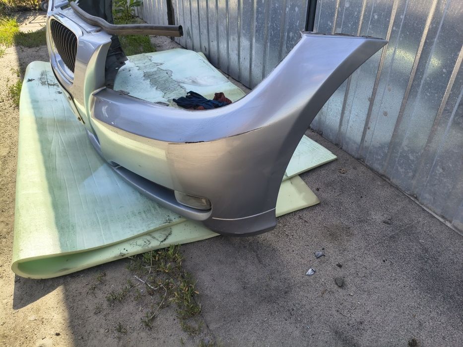 Zderzak przód BMW E90 E91 BLUEWATER METALLIC Lift LCI Kompletny Wysyłka