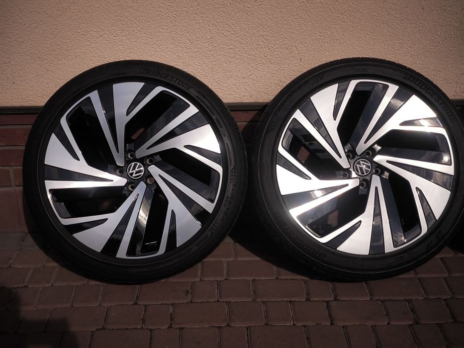 →Felgi+opony OEM Volkswagen Narvik ID.4 ID 5 ID 7 21x8,5/9 5x112 idealny stan
