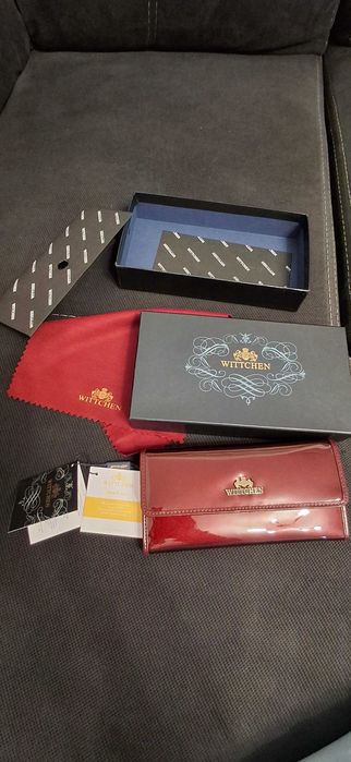 WITTCHEN  Nowy portfel damski ze skóry lakierowanej podłużny bordowy