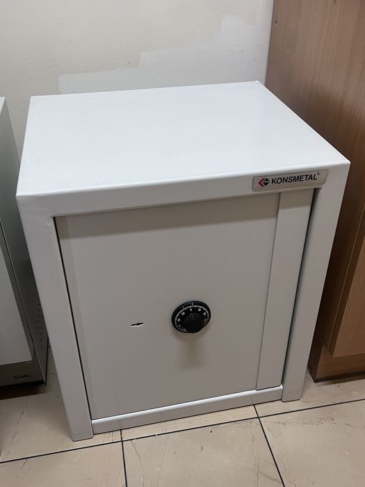 Sejf Konsmetal Solidny Nowy