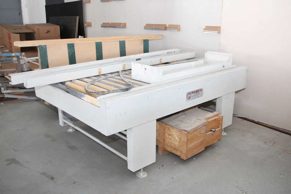 Лінія для нанесення лаку, олії УФ/UV, линия нанесения лака, масла UV