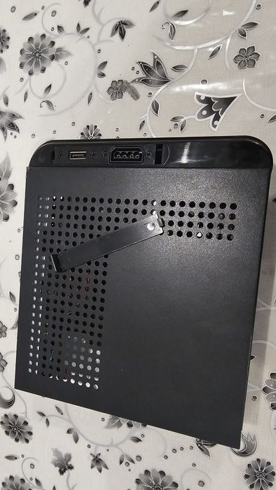 Корпус vinga cs404b  mini itx 120w якісний, мінік огонь!