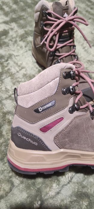 Черевики Quechua waterproof 40р.