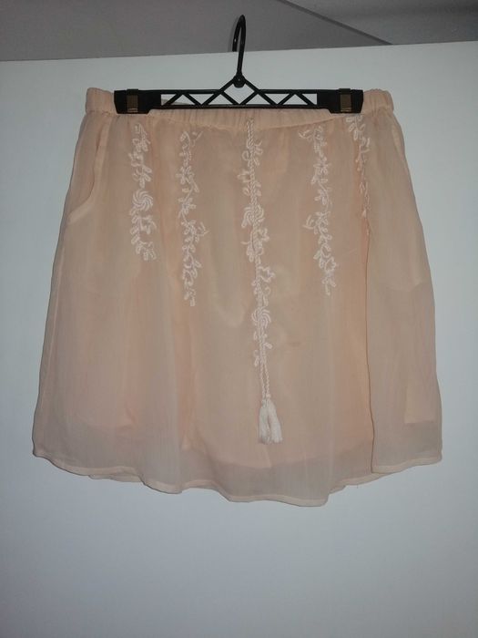 Stradivarius mgiełka mini spódnica haft tiul szyfon pudrowy róż 38