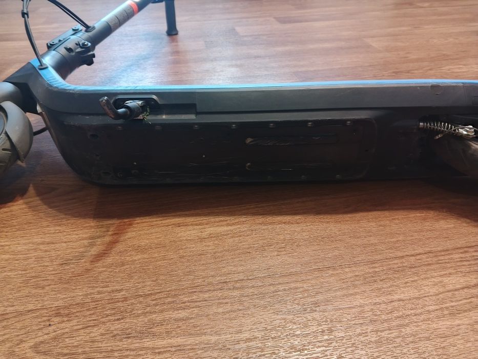 Продам, Электросамокат Ninebot C2 PRO E