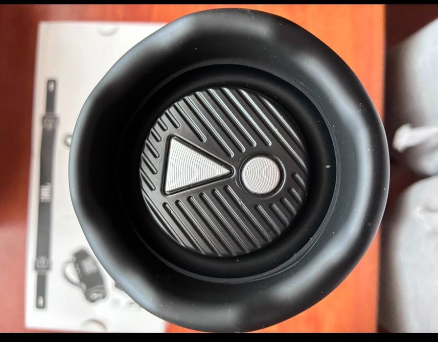 Coluna bluetooth Jbl charge 6