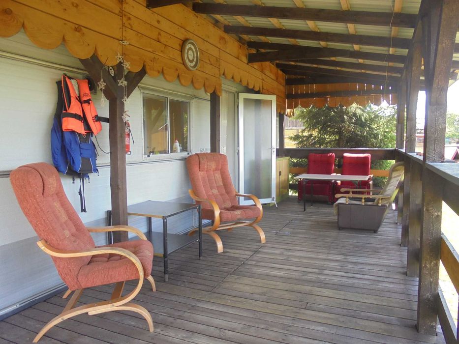 Domek  letniskowy wczasowy domki nad jeziorem Kaszuby ŻÓŁTY HOLENDER