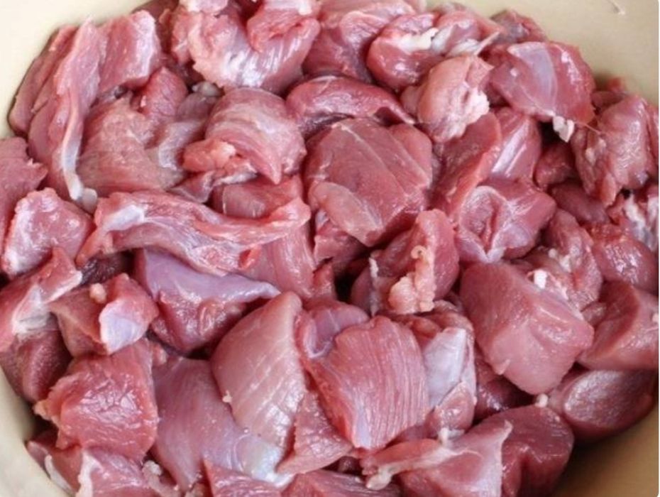 Домашнє м’ясо кози та баранини для тварин. Вищої якості.